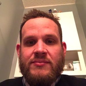 Meet your Posher, Clint